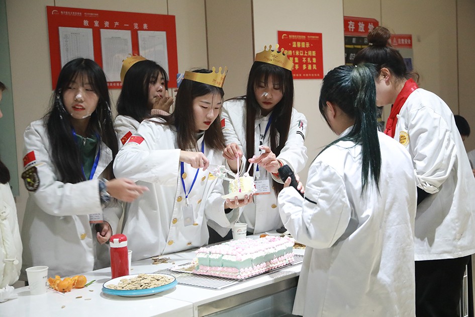 学生生日会.JPG